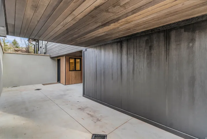 7775 N Pinebrook Rd, Park City, Utah 84098