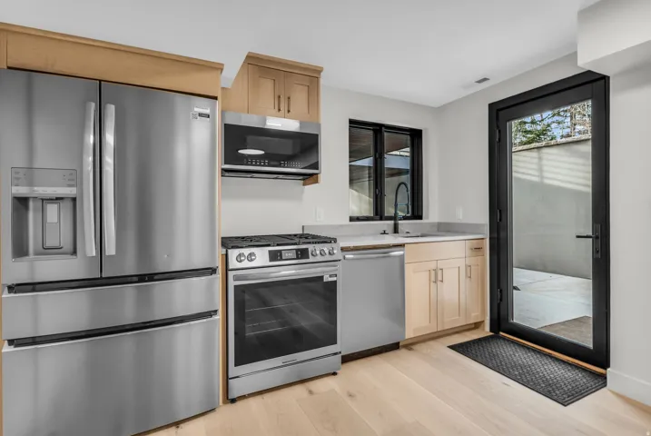7775 N Pinebrook Rd, Park City, Utah 84098