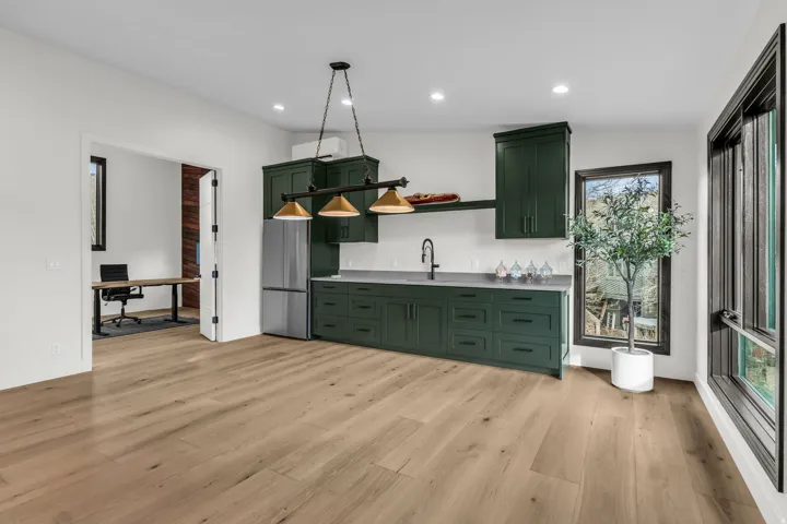 7775 N Pinebrook Rd, Park City, Utah 84098