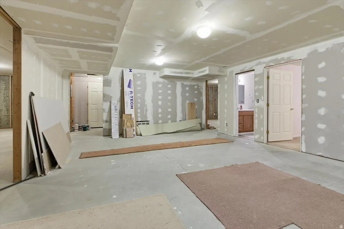 View of miscellaneous room