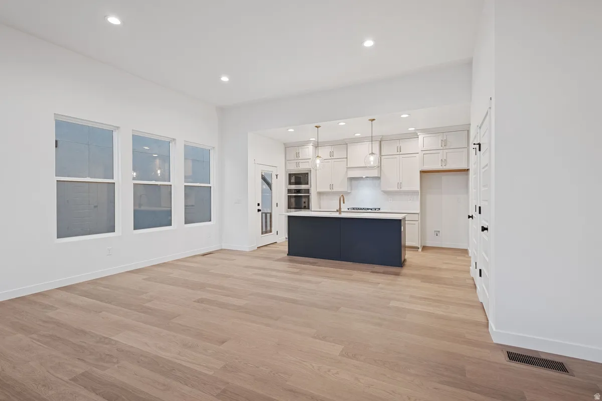 Photos are from a previously built model of the same plan. Selections may vary