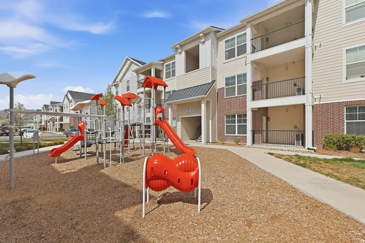 3695 W 1850 N #t102, Lehi, Utah 84048
