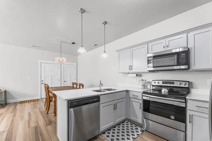 3695 W 1850 N #t102, Lehi, Utah 84048