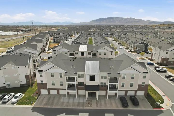 3695 W 1850 N #t102, Lehi, Utah 84048