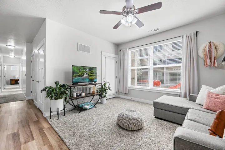 3695 W 1850 N #t102, Lehi, Utah 84048