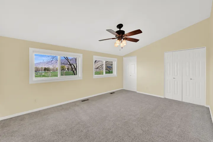 732 W 1175 N, Centerville, Utah 84014