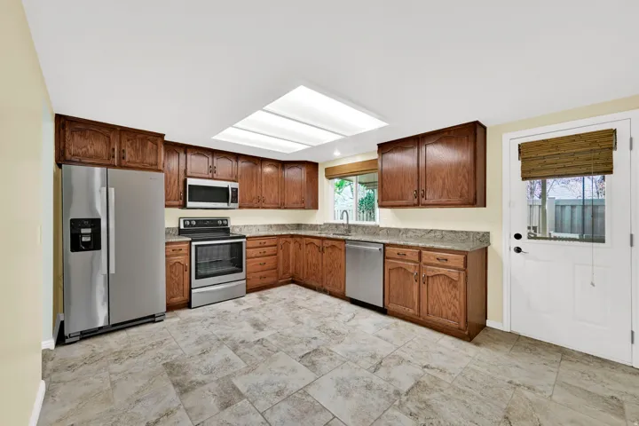 732 W 1175 N, Centerville, Utah 84014