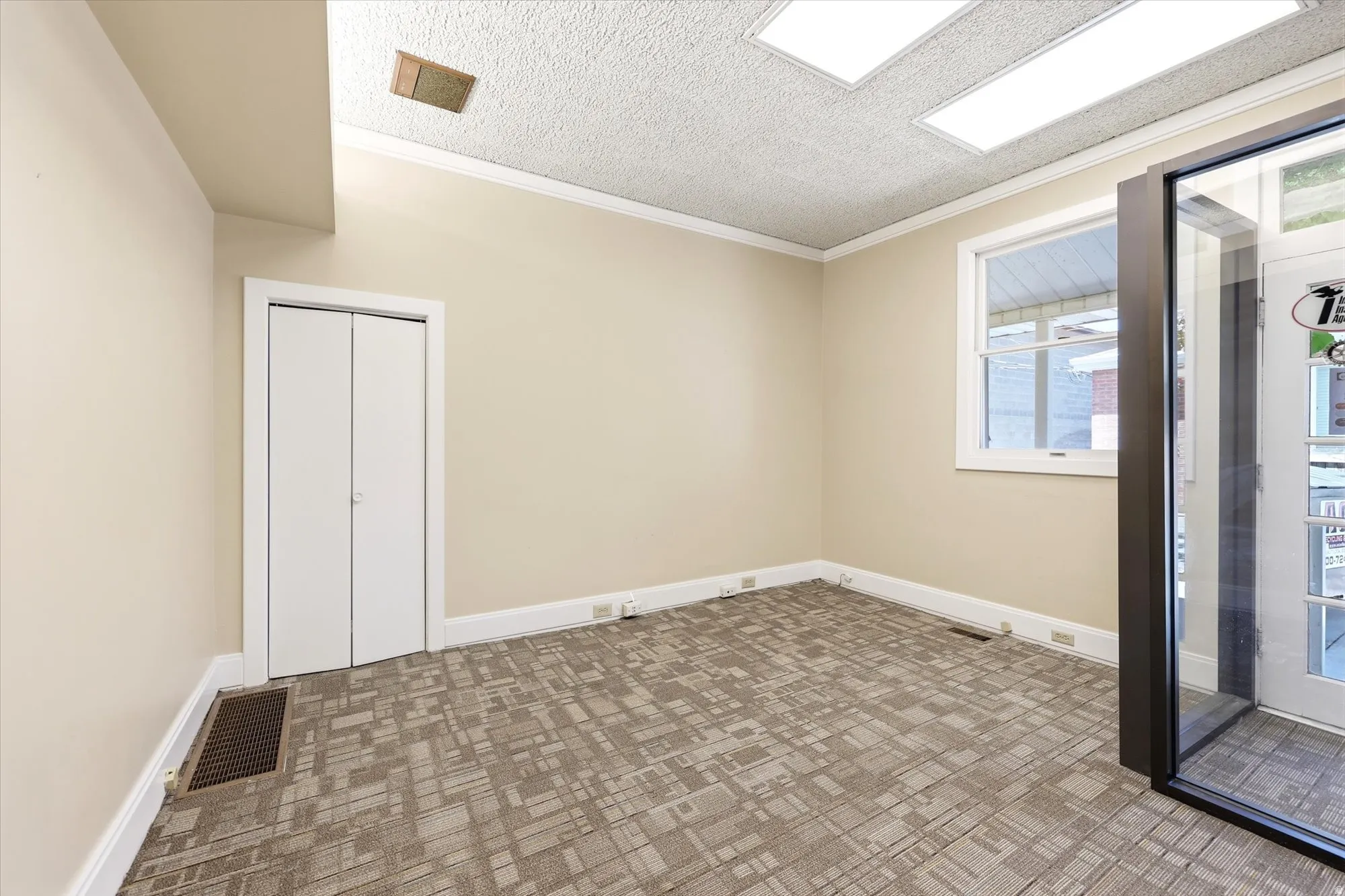 Empty room