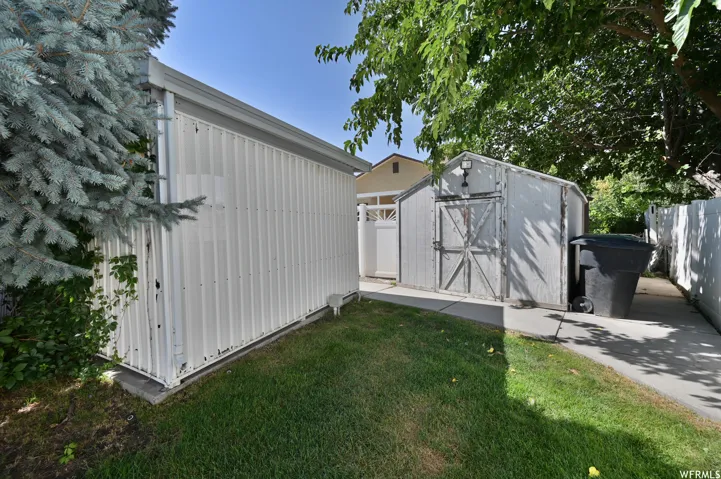 910 W Brandermill Cv, West Jordan, Utah 84081