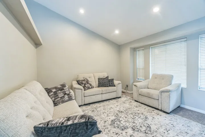 910 W Brandermill Cv, West Jordan, Utah 84081