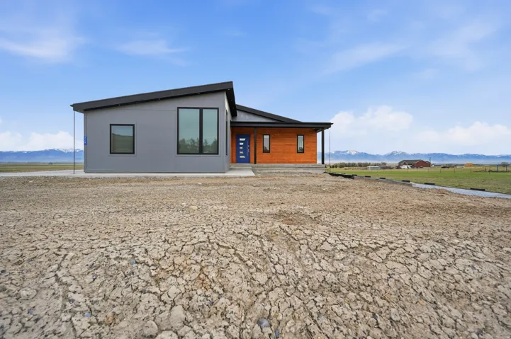 2110 N 6750 W, Mendon, Utah 84325