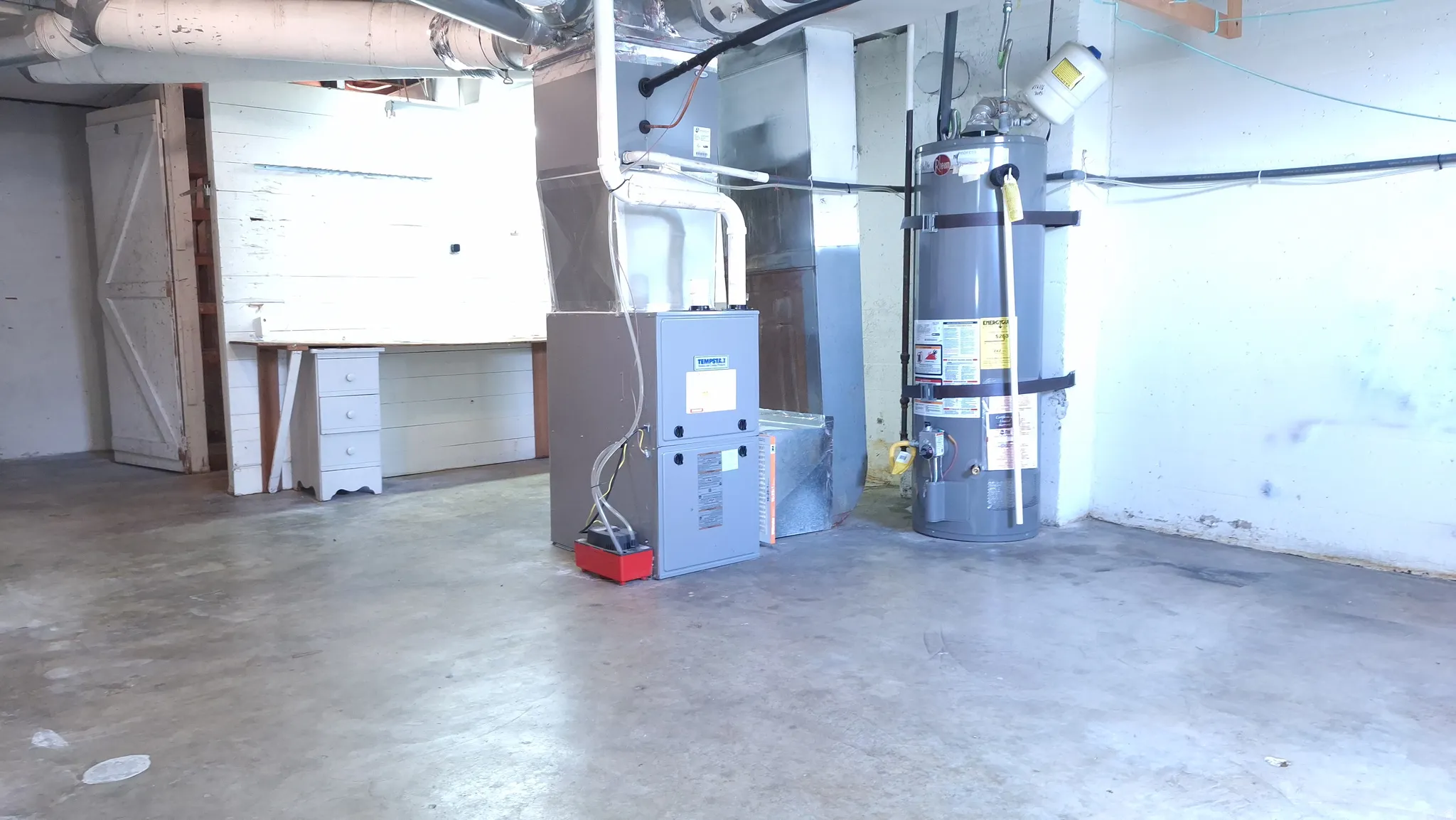 Newer HVAC (AC and gas furnace) and water heater