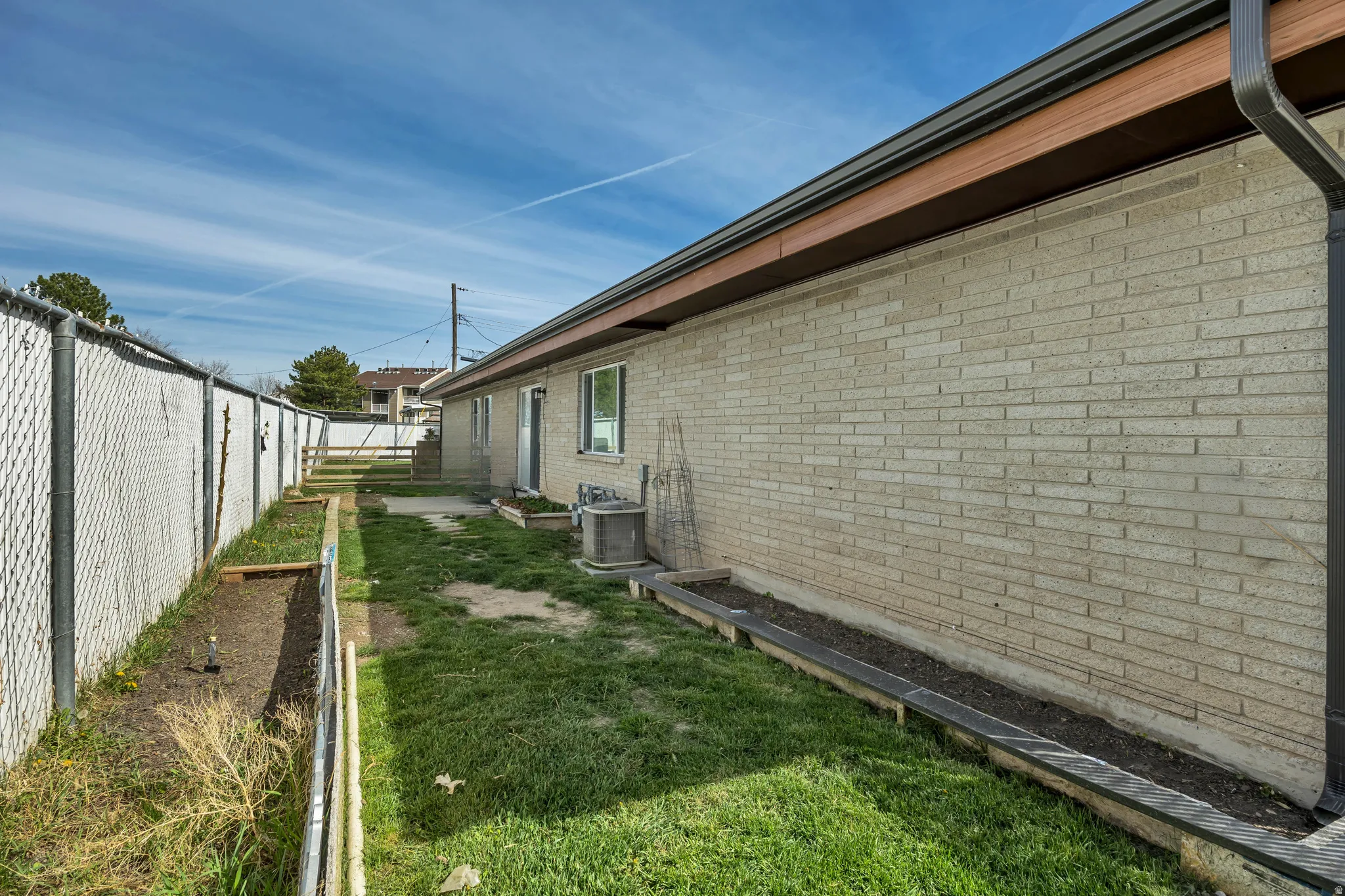 Yard for Unit 1