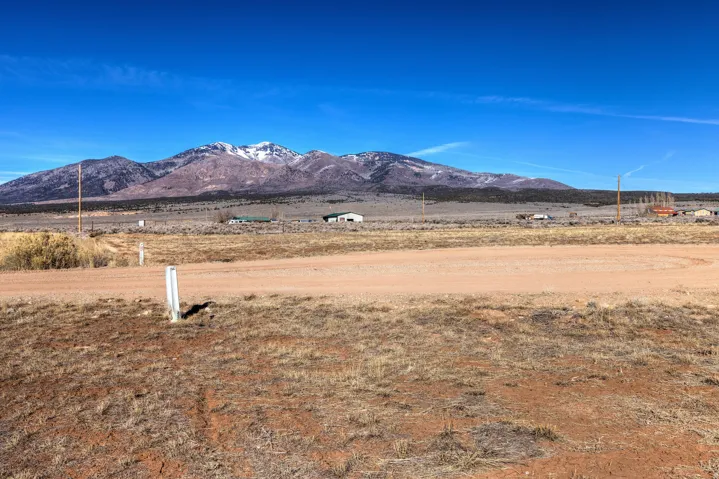 112 E Maddison Ave, La Sal, Utah 84530