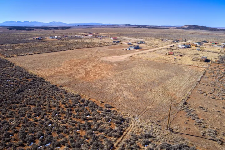 112 E Maddison Ave, La Sal, Utah 84530