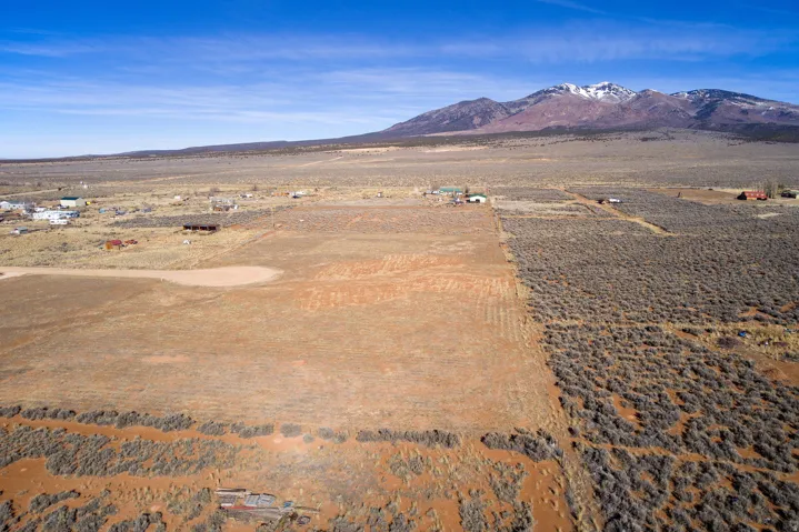 112 E Maddison Ave, La Sal, Utah 84530