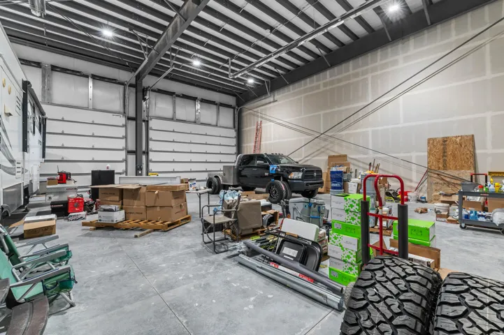 Hangar D9