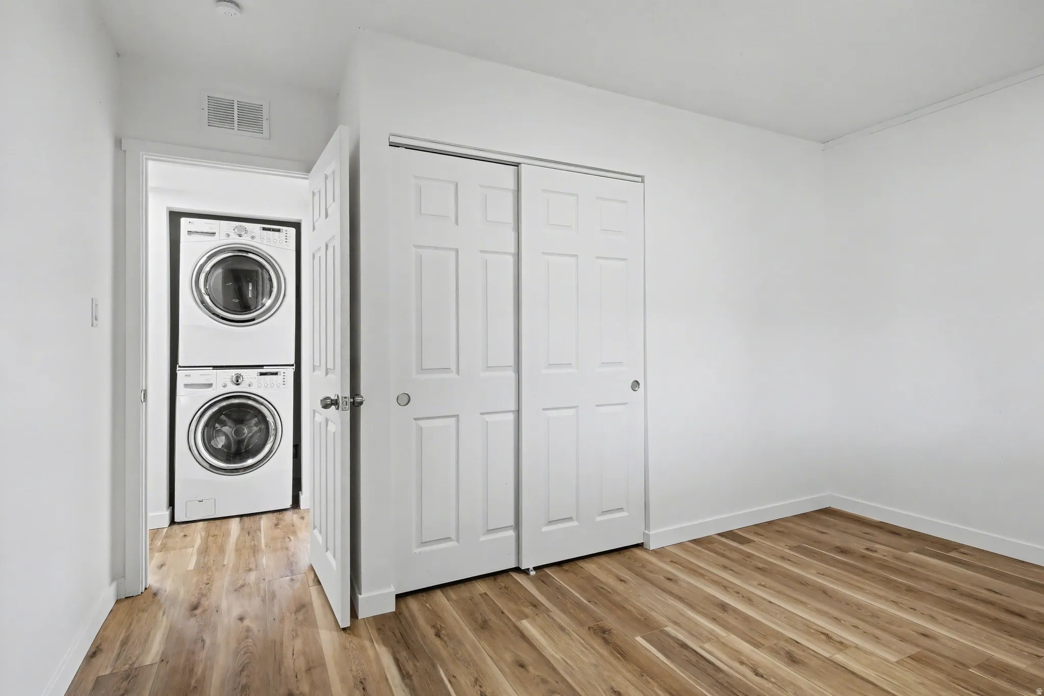 2nd Bedroom alternate view