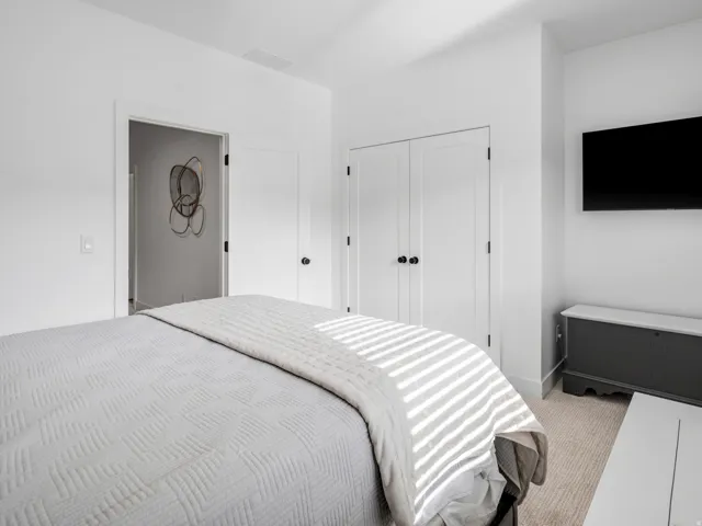 6861 E Summit Peak Cir, Huntsville, Utah 84317