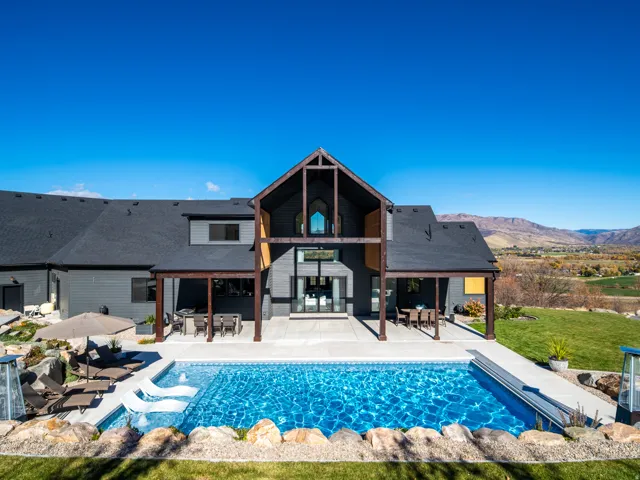 6861 E Summit Peak Cir, Huntsville, Utah 84317