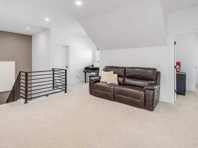 6861 E Summit Peak Cir, Huntsville, Utah 84317
