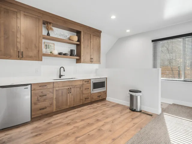 6861 E Summit Peak Cir, Huntsville, Utah 84317
