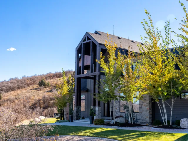 6861 E Summit Peak Cir, Huntsville, Utah 84317