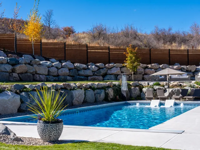 6861 E Summit Peak Cir, Huntsville, Utah 84317