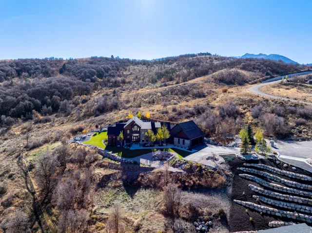 6861 E Summit Peak Cir, Huntsville, Utah 84317