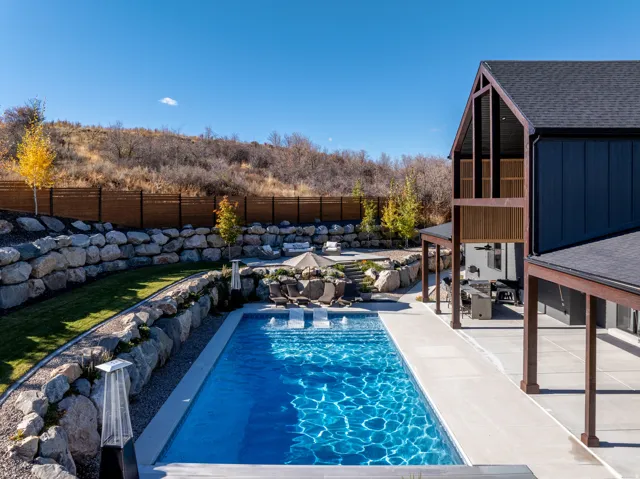6861 E Summit Peak Cir, Huntsville, Utah 84317