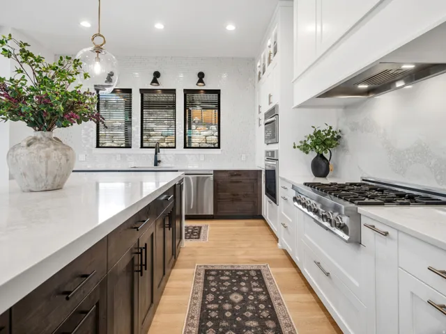 6861 E Summit Peak Cir, Huntsville, Utah 84317