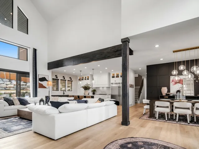 6861 E Summit Peak Cir, Huntsville, Utah 84317
