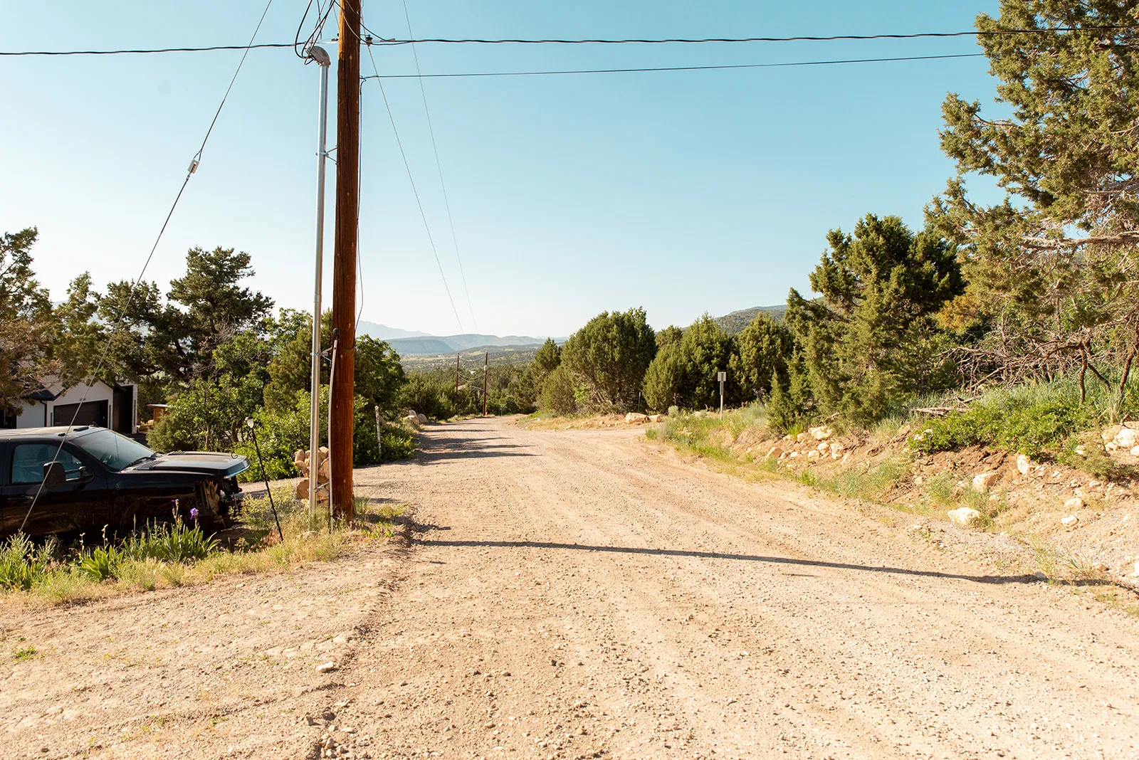 View of dirt / gravel road