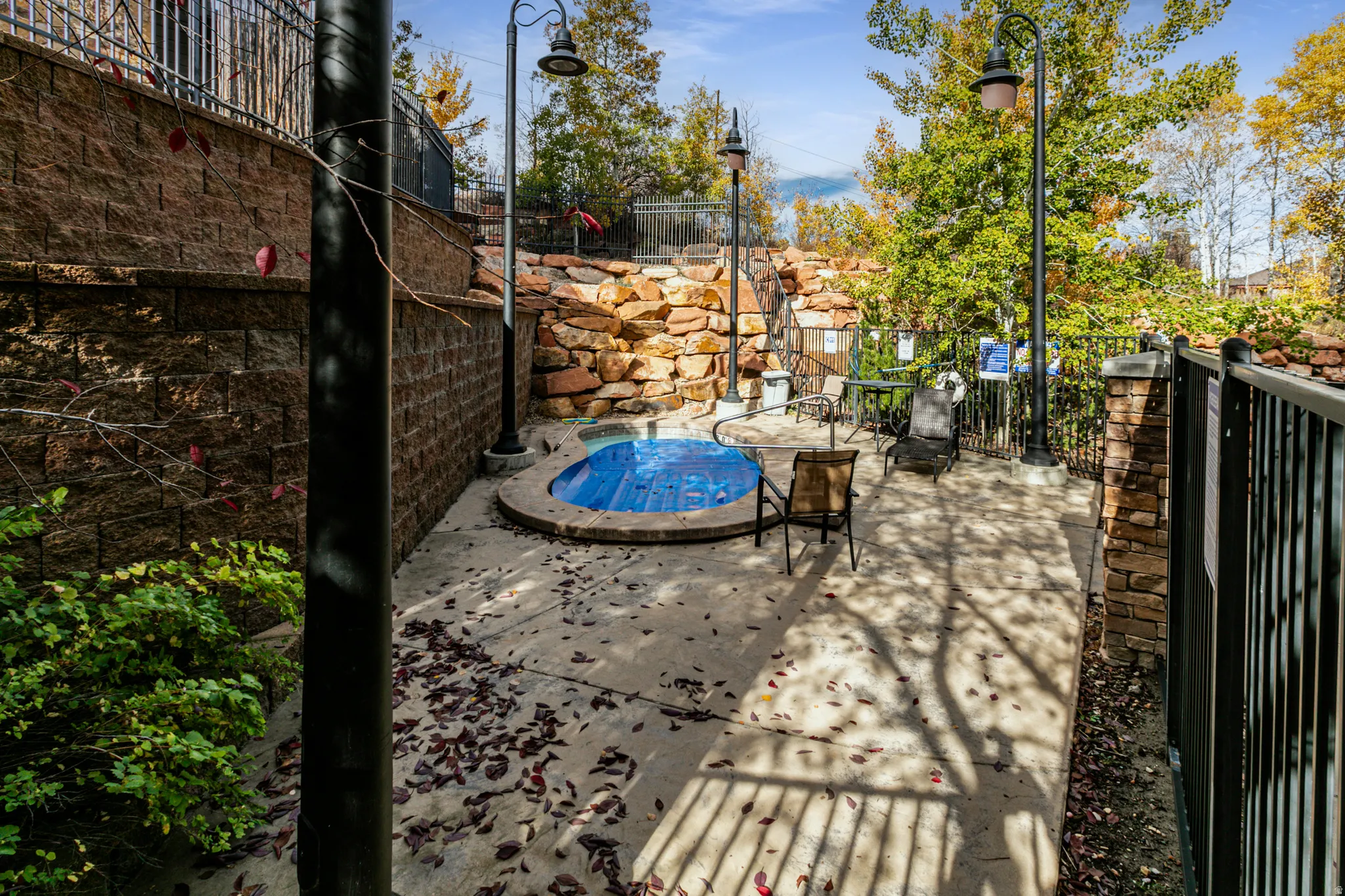 View of patio / terrace featuring a jacuzzi
