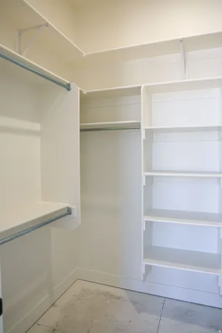 View of walk in closet