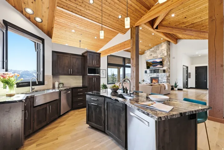 8833 Highfield Rd, Park City, Utah 84098