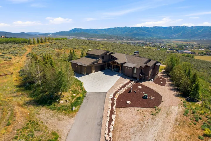 8833 Highfield Rd, Park City, Utah 84098