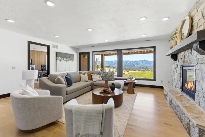 8833 Highfield Rd, Park City, Utah 84098