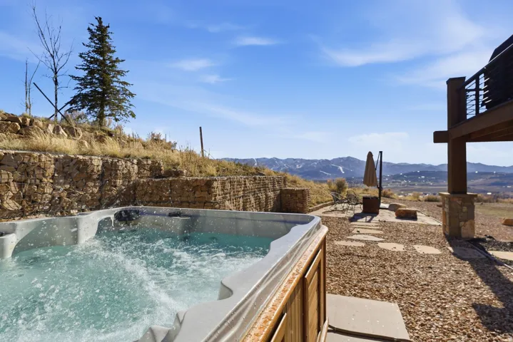8833 Highfield Rd, Park City, Utah 84098