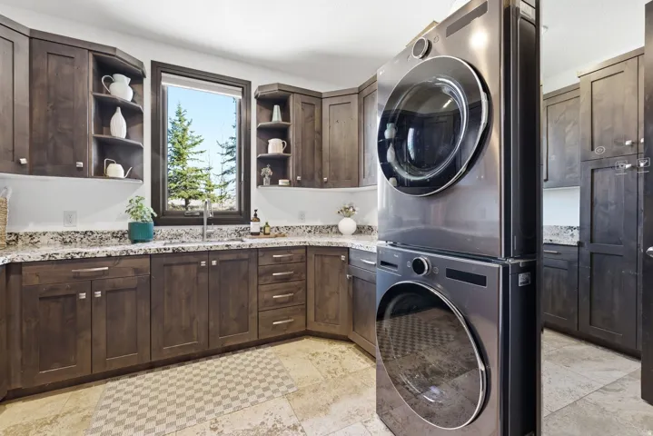 8833 Highfield Rd, Park City, Utah 84098