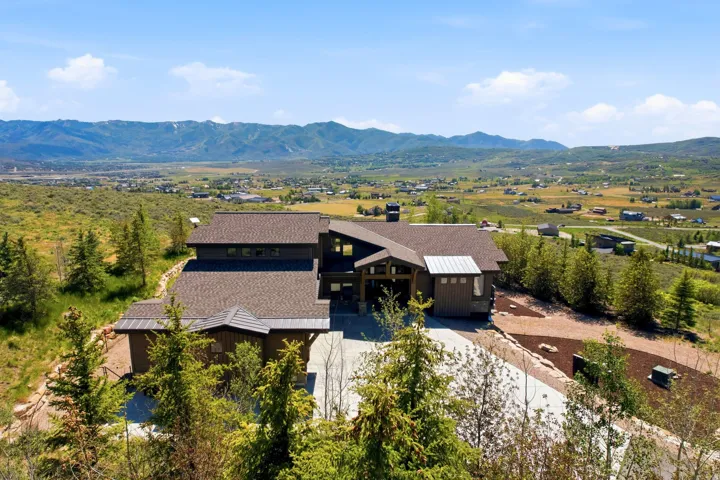 8833 Highfield Rd, Park City, Utah 84098