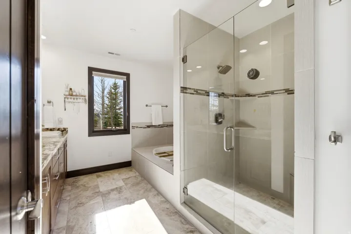 8833 Highfield Rd, Park City, Utah 84098