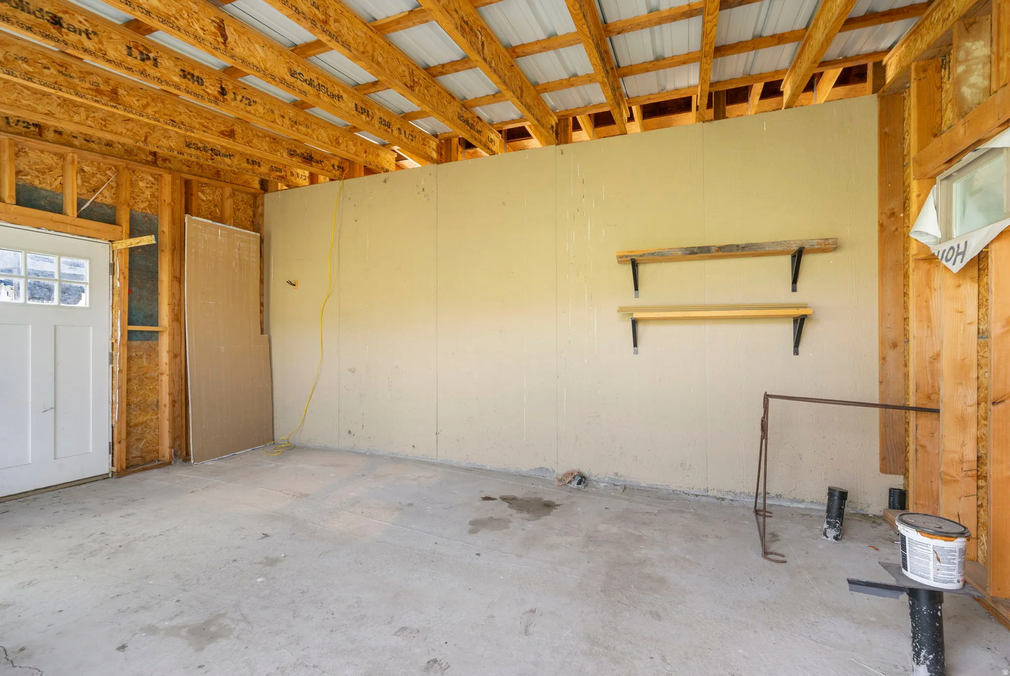 Misc room with concrete flooring