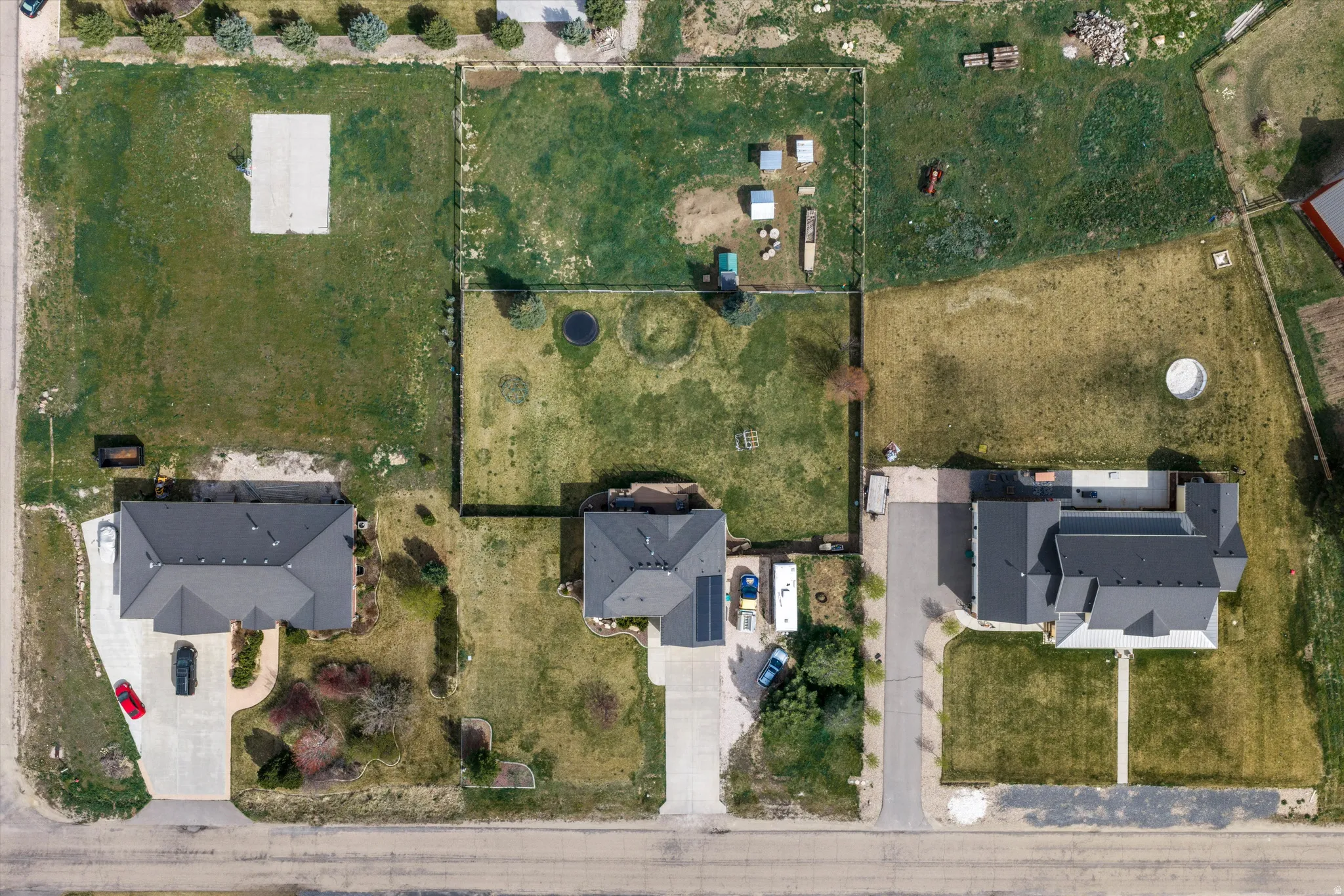 Aerial view of property and surrounding area