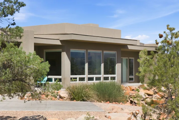 371 N Pinion Hills Dr, Dammeron Valley, Utah 84783