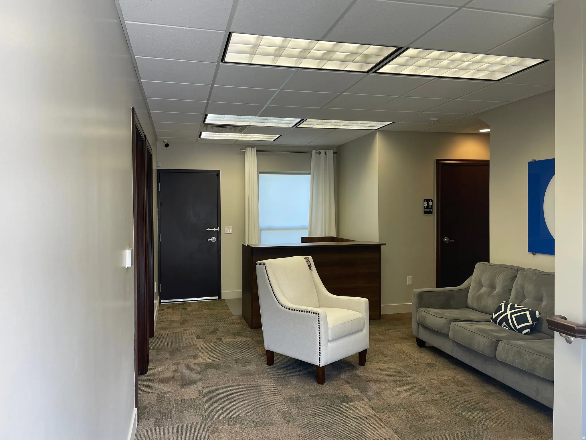 1st Floor Reception