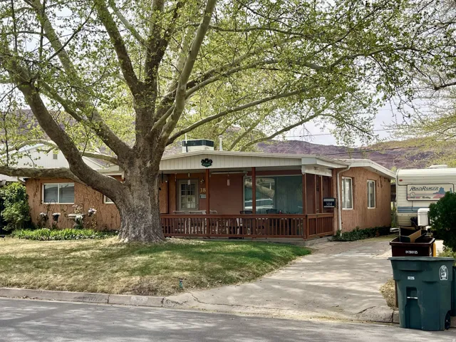 384 Tusher St, Moab, Utah 84532