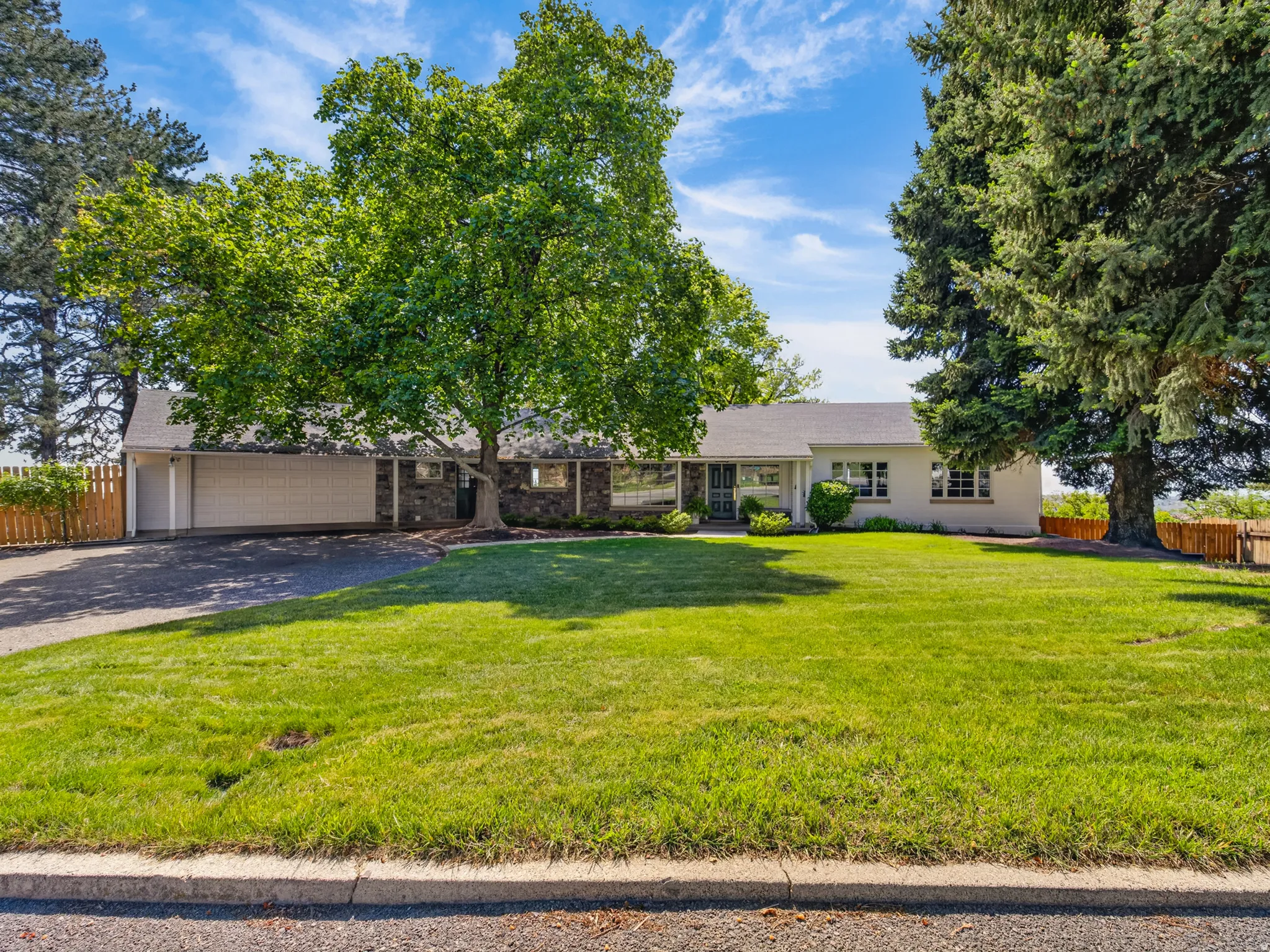 Incredible Oak Hills home for sale