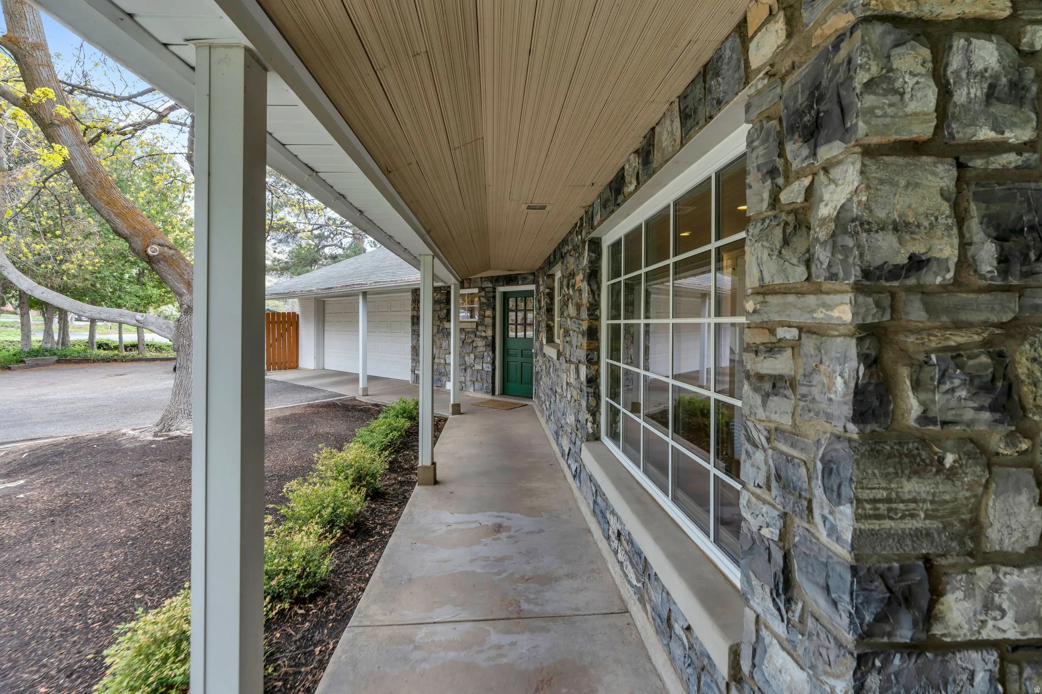Porch with a garage