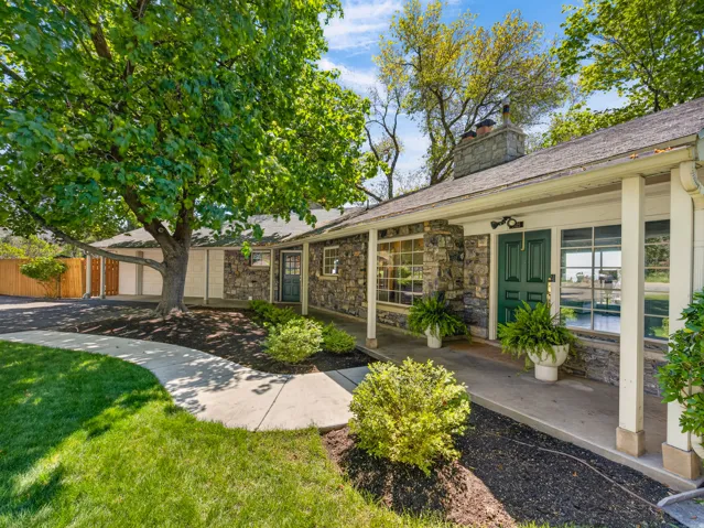 Gorgeous Oak Hills home in Provo